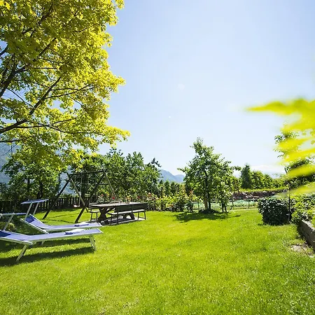 Stamserhof بيت ضيافة
